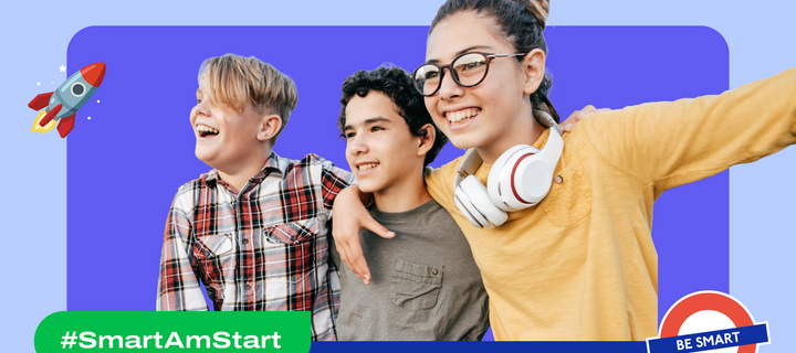 Zwei Schüler und eine Schülerin mit dem Motto #SmartAmStart