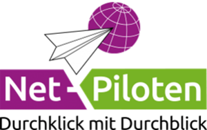 Logo des Projekts, Schriftzug mit Weltkugel und Papierflieger in den Farben grün und pink